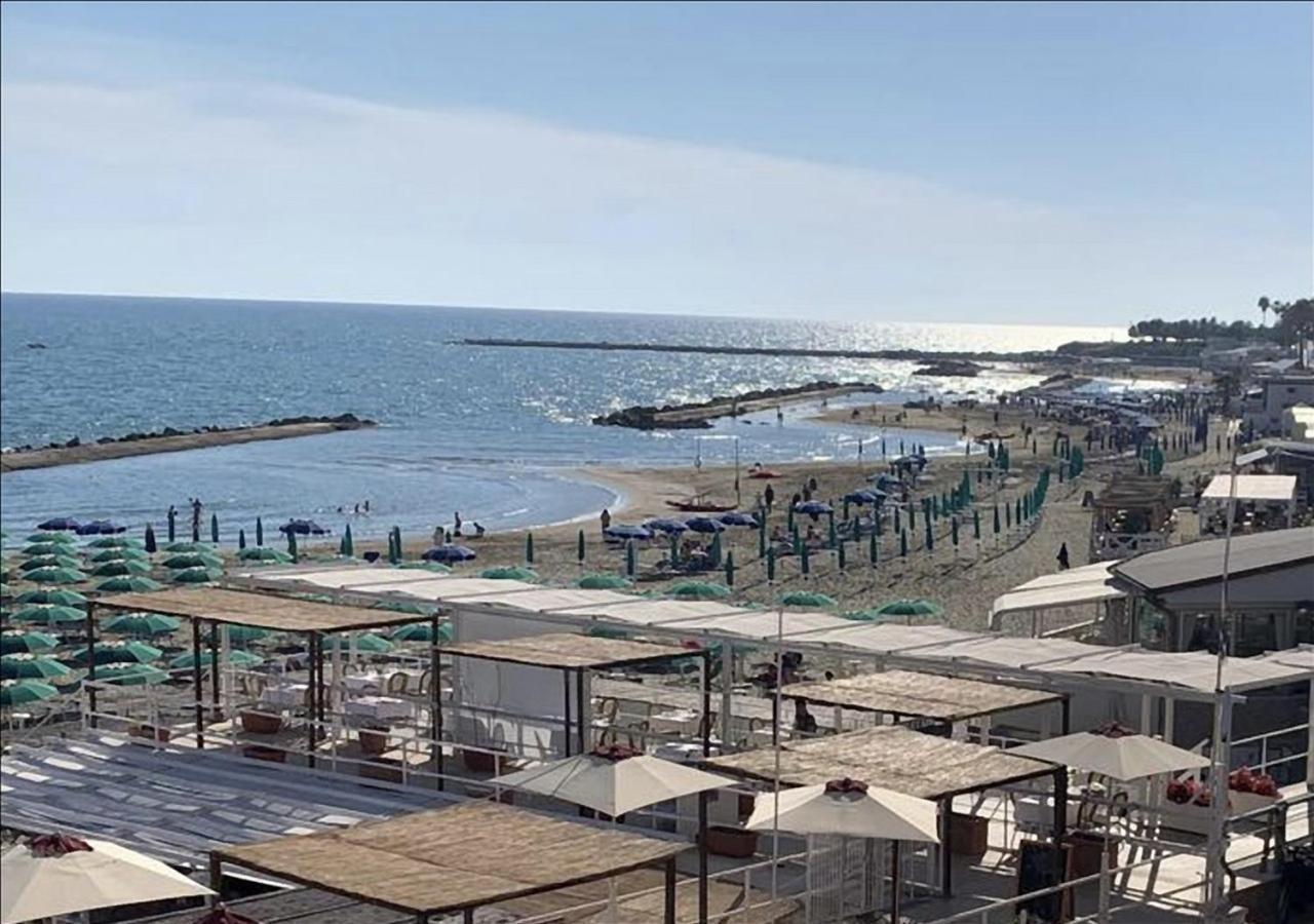 Cavalieri D'Oro Luxury House Hotel Anzio Buitenkant foto